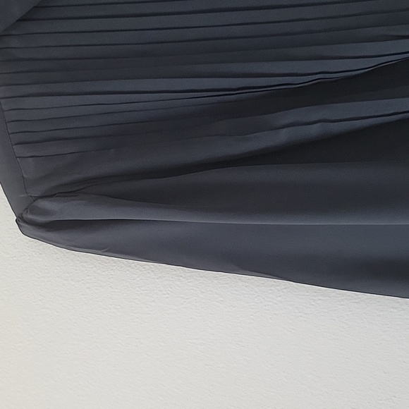 Vintage Black Pleated Front Cropped Blouse Size 6P - Picture 3 of 8